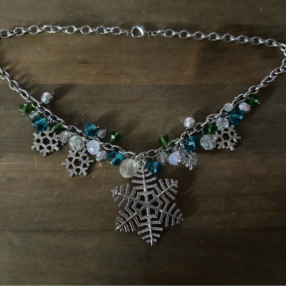 Snowflake Charm Statement Necklace - image 5